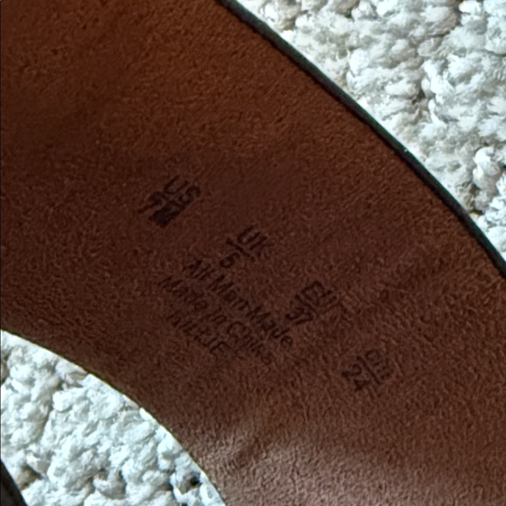 Women's Cream Platform Sandals - Picture 7 of 7